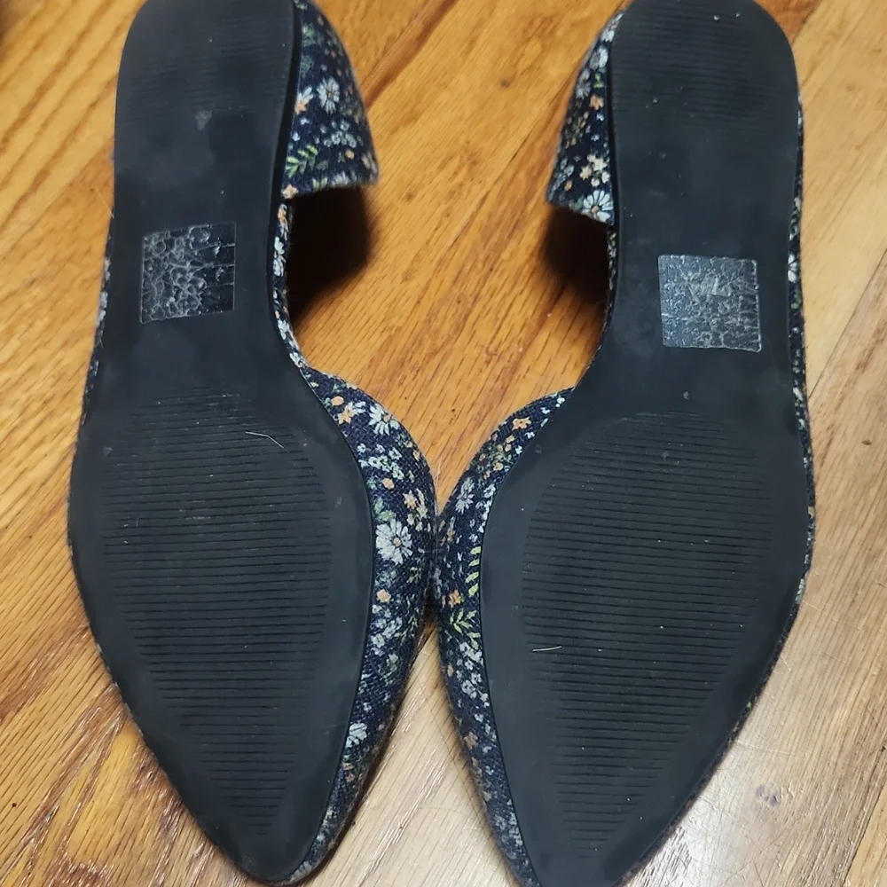 Floral Women's Flats 6, VGUC - Picture 4 of 4
